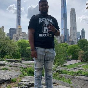 Meet your Posher, Deshaun